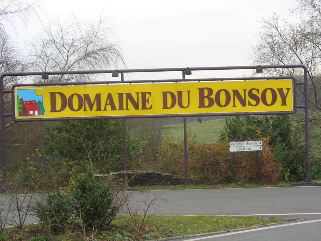 Gezellige Chalet Met Groot Zonneterras In Domaine Du Bonsoy - Vernieuwd In 2024 Blaimont Eksteriør bilde