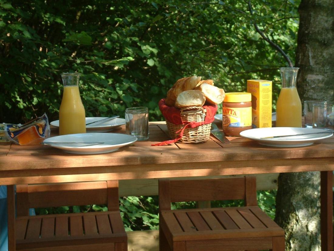Gezellige Chalet Met Groot Zonneterras In Domaine Du Bonsoy - Vernieuwd In 2024 Blaimont Eksteriør bilde